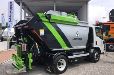 多宝电竞中联环境装备出口意大利，进军海外环卫市场