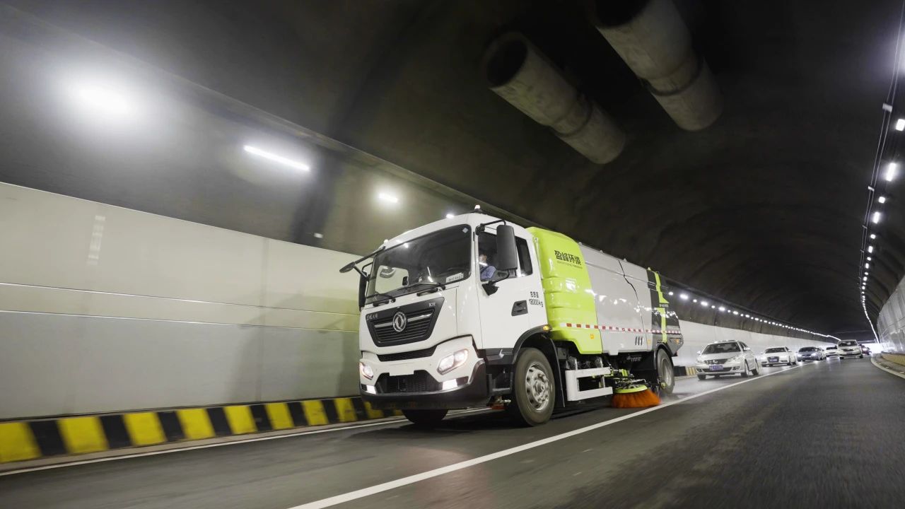 获赞！多宝电竞环境新能源装备硬核守护2024珠海航展